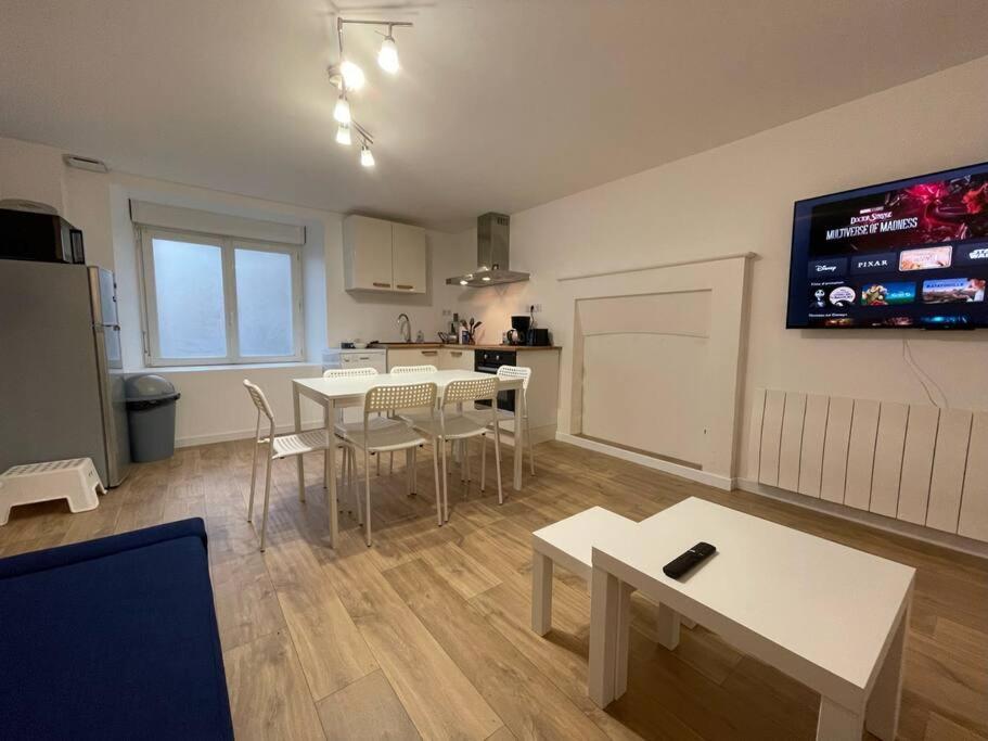 Charmante Maison A Evran Proche Dinan Et St Malo. エクステリア 写真